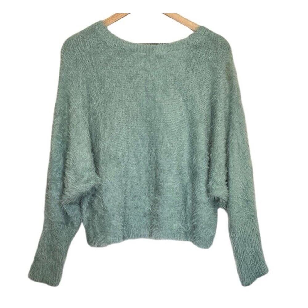 Wearing Your Heart on your Sleeve Women's Fuzzy Cropped Sweater So Soft